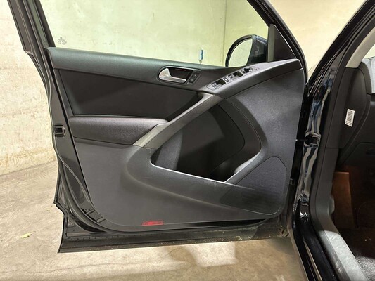 Volkswagen Tiguan 2.0 TSI Sport&Style 4Motion 170hp 2008, N-218-HH Youngtimer