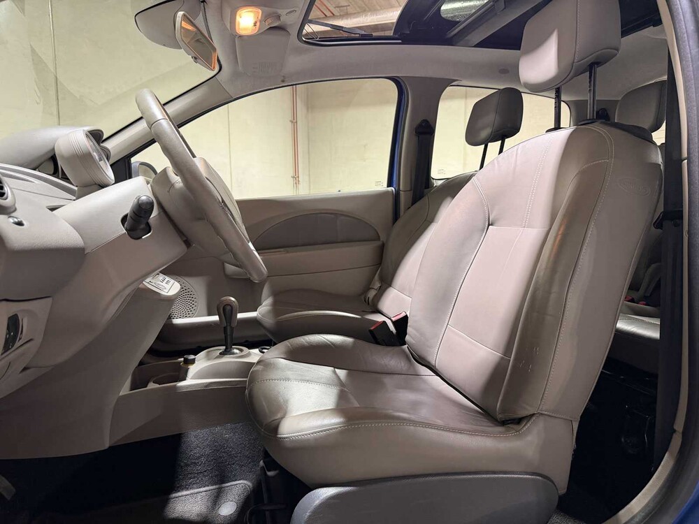 Renault Twingo 1.2-16V Initiale 76hp 2008, 83-ZR-JS