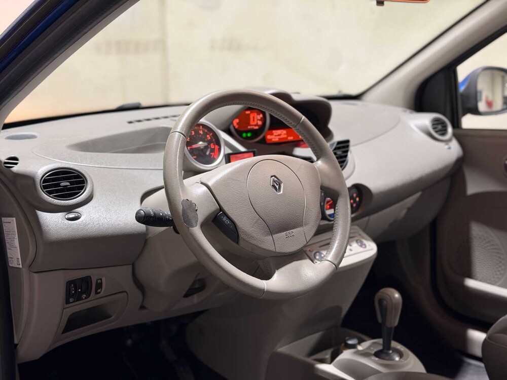Renault Twingo 1.2-16V Initiale 76hp 2008, 83-ZR-JS