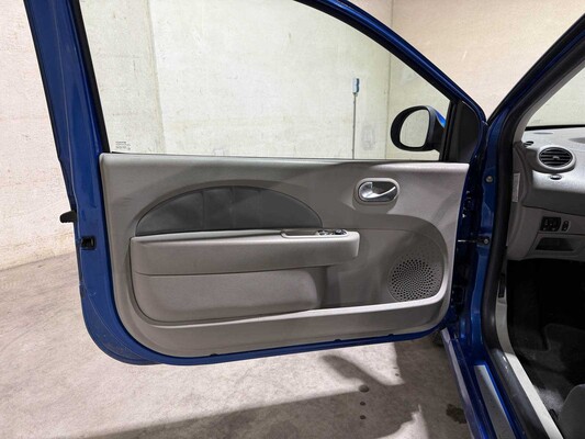 Renault Twingo 1.2-16V Initiale 76hp 2008, 83-ZR-JS