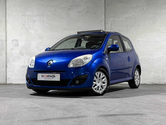 Passenger cars and commercial vehicles in Tiel