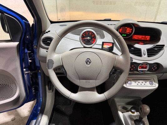 Renault Twingo 1.2-16V Initiale 76hp 2008, 83-ZR-JS