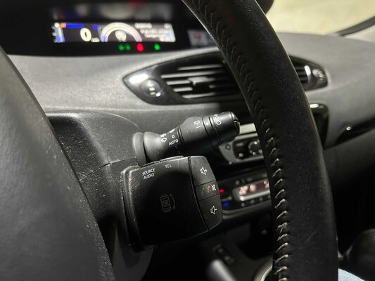 Renault Scénic 1.2 TCe Bose 116hp 2013, 2-ZKF-02