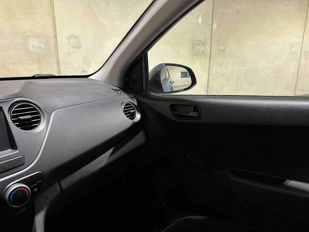 Hyundai i10 1.0i i-Drive 67hp 2018, RL-372-K