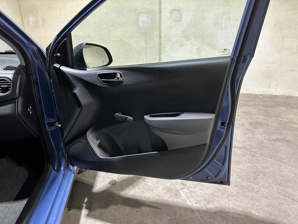 Hyundai i10 1.0i i-Drive 67hp 2018, RL-372-K