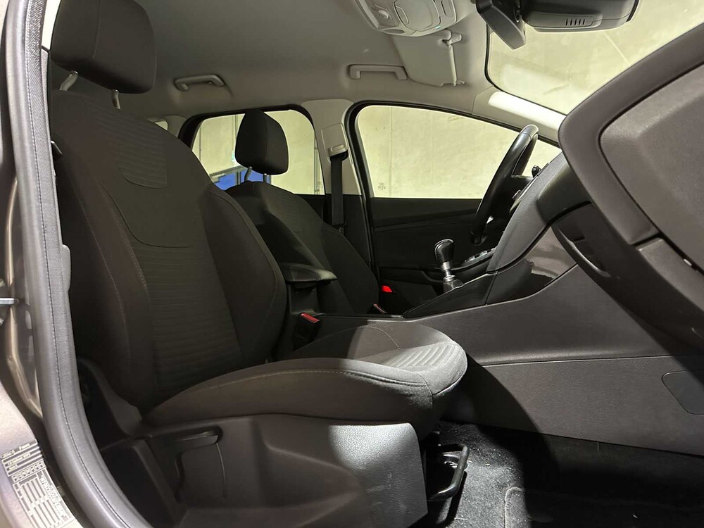 Ford Focus Wagon 1.0 First Edition 125hp 2015, GX-581-Z