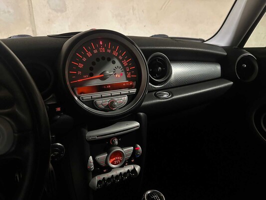 Mini Clubman Cooper S Chile 1.6 120hp 2007, 2-XKZ-91 Youngtimer