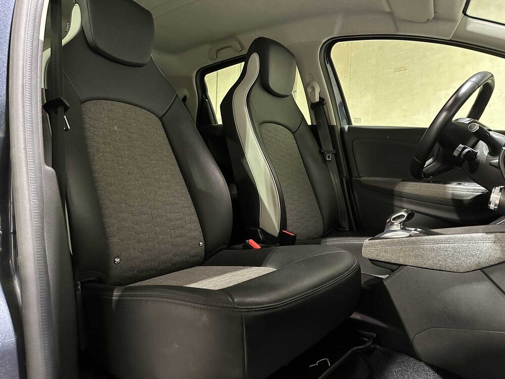 Renault ZOE R135 Intens 52 kWh 136pk 2019 (Origineel-NL + 1e Eigenaar) (ex Accu), G-880-ZB