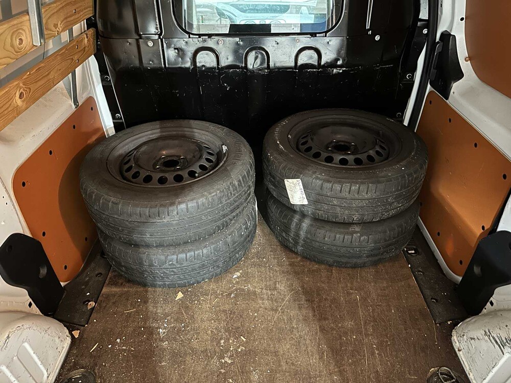 Dacia Dokker 1.5 dCi 75 Ambiance 75hp 2015, VN-247-Z