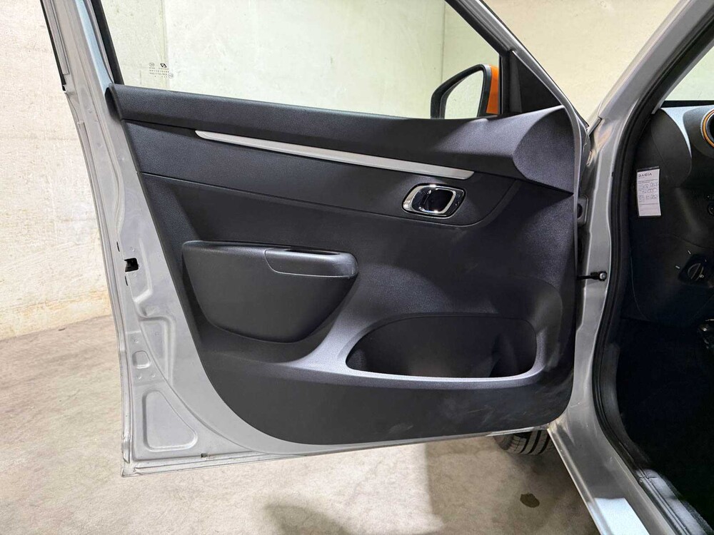 Dacia Spring Comfort+ (Orange p.) 45hp 2021, R-845-SX