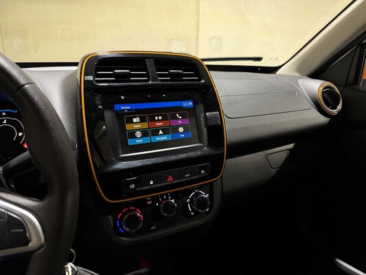 Dacia Spring Comfort+ (Orange p.) 45hp 2021, R-845-SX