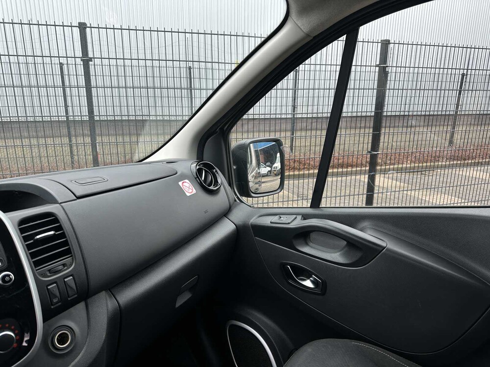 Renault Trafic 9-Seater 2.0 146hp 2020 Commercial Vehicle