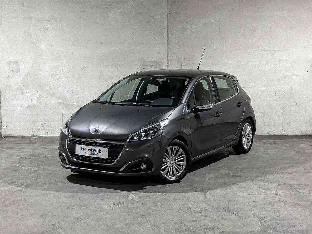 Peugeot 208 1.2 PureTech Blue Lease Executive 82hp 2018, TB-383-S