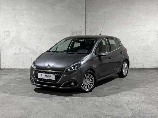 Peugeot 208 1.2 PureTech Blue Lease Executive 82hp 2018, TB-383-S