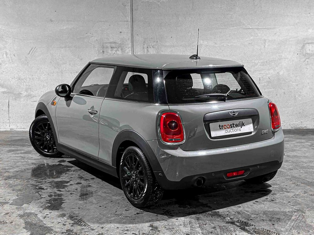 Mini 1.2 One Salt Business -automatic- 102hp 2016, ZD-645-Z