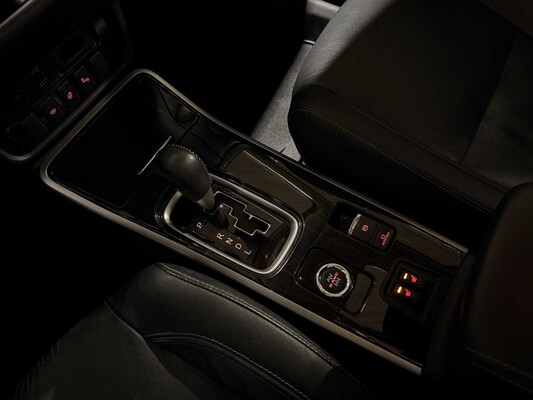 Mitsubishi Outlander 2.2 DI-D Instyle 4WD 150hp 2017, V-802-JZ