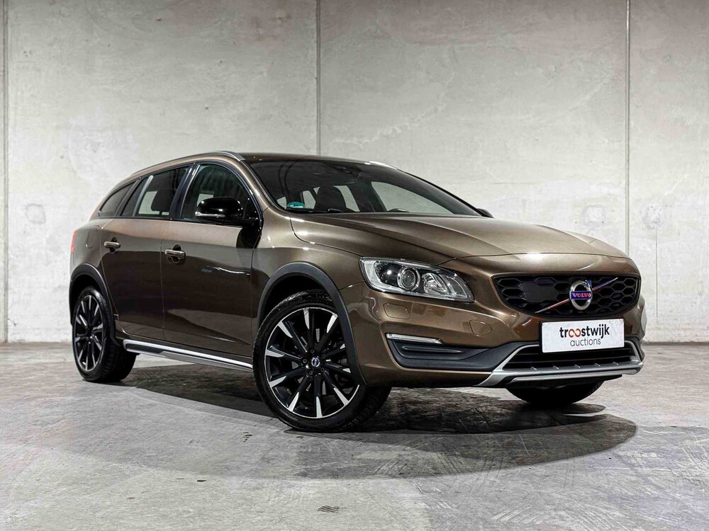 Volvo V60 Cross Country 2.0 D3 Polar+ 150hp 2017, PT-351-G
