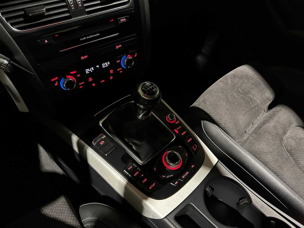 Audi A4 Avant 1.8 TFSI S Edition S-Line 170hp 2013, 88-ZRT-8