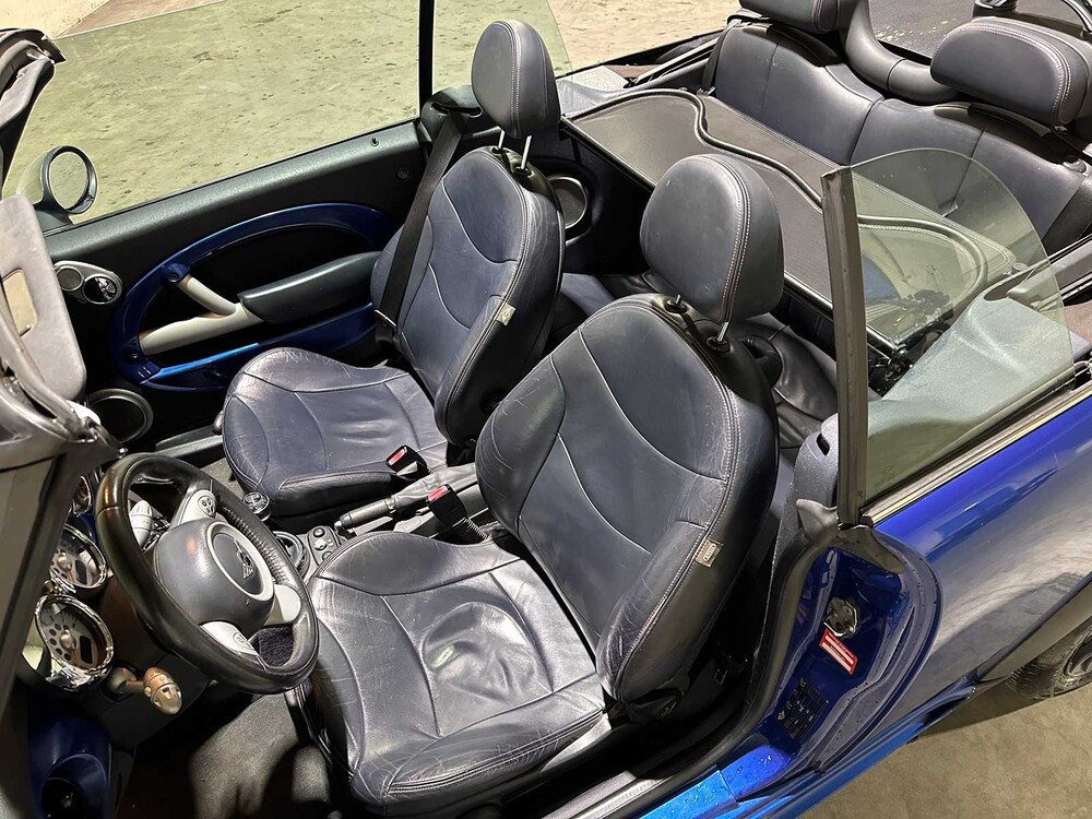 Mini Cooper S Cabrio 1.6 170pk 2004, 52-ZN-RB