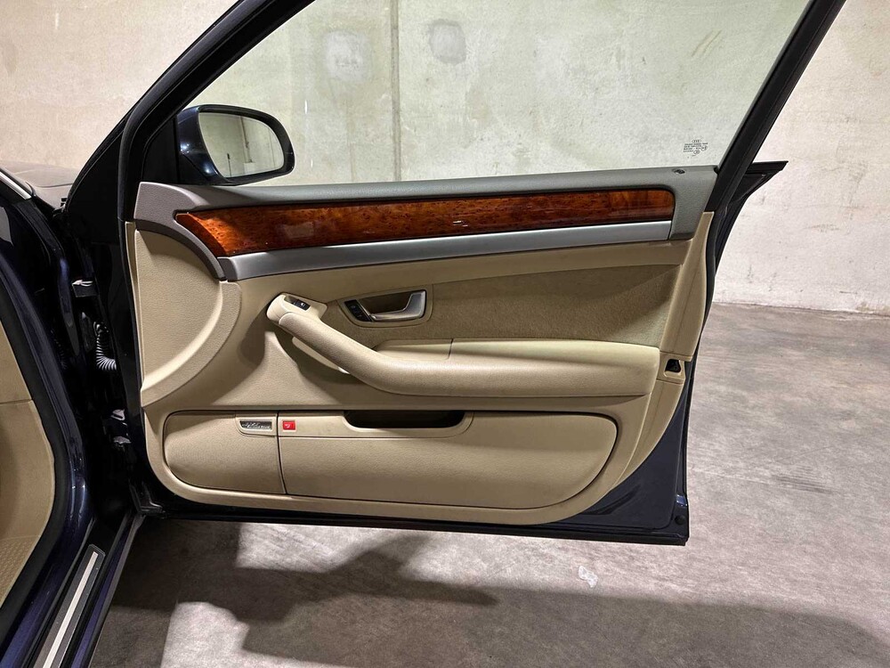 Audi A8 4.2 quattro Pro Line 350hp 2007, 25-XH-VZ