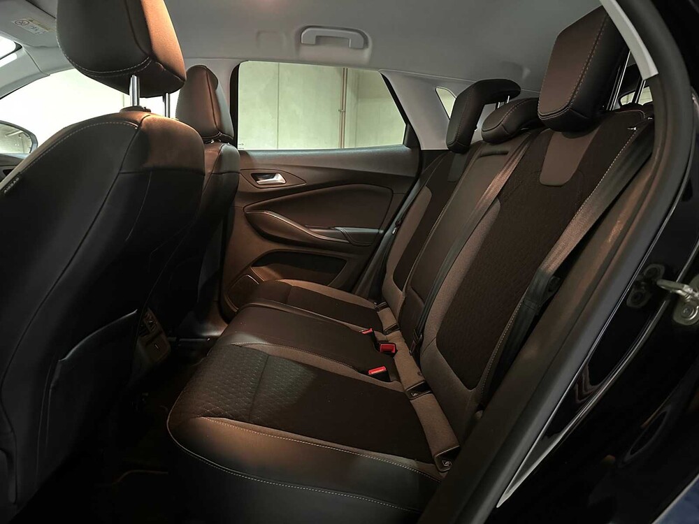 Opel Grandland X 1.2 Turbo Business Executive 131hp 2020, J-921-TN