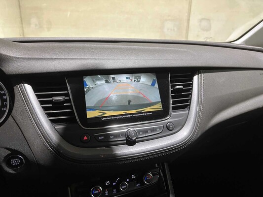 Opel Grandland X 1.2 Turbo Business Executive 131hp 2020, J-921-TN