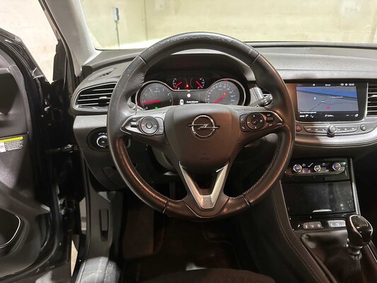Opel Grandland X 1.2 Turbo Business Executive 131hp 2020, J-921-TN