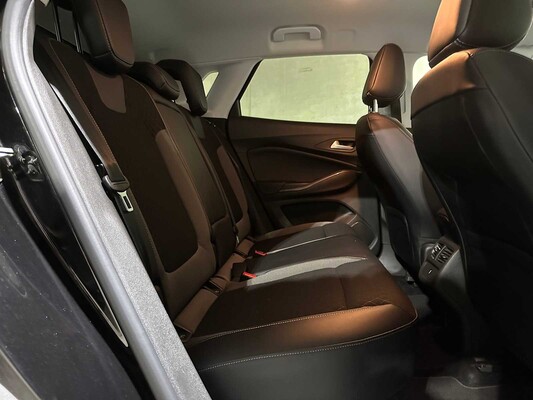 Opel Grandland X 1.2 Turbo Business Executive 131hp 2020, J-921-TN