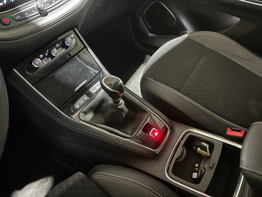 Opel Grandland X 1.2 Turbo Business Executive 131hp 2020, J-921-TN