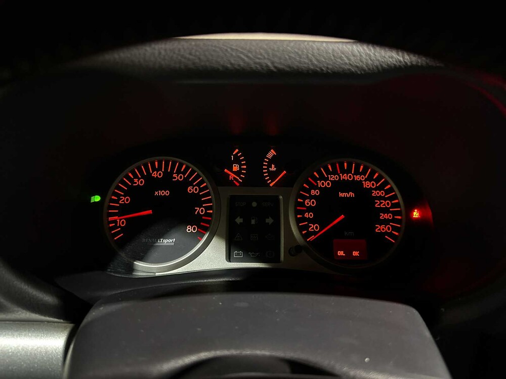 Renault Clio V6 3.0 Sport RS Phase 2 (NR 149) 255pk 2004 Youngtimer