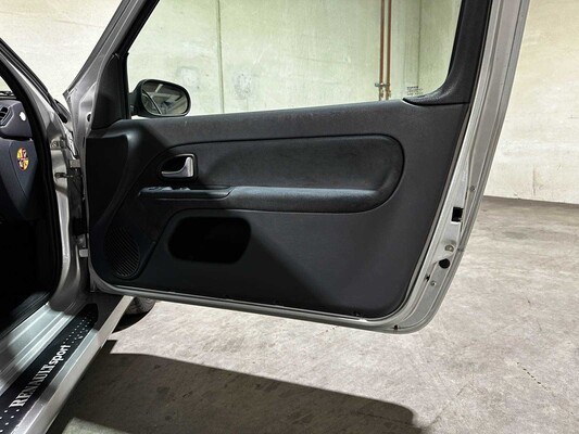 Renault Clio V6 3.0 Sport RS Phase 2 (NR 149) 255pk 2004 Youngtimer