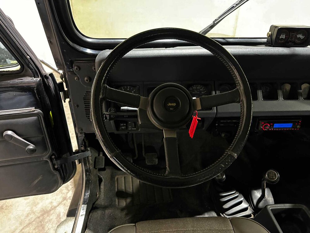 Jeep Wrangler 4.0i Hardtop 184pk 1993 (Origineel-NL), 55-GDG-3