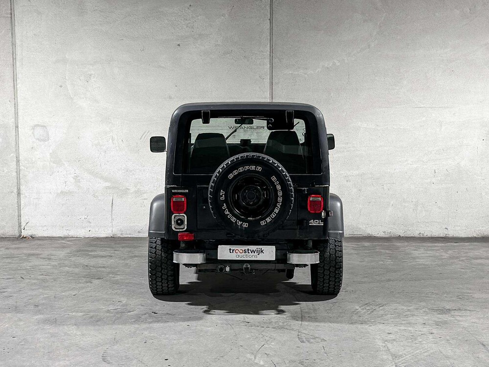 Jeep Wrangler 4.0i Hardtop 184pk 1993 (Origineel-NL), 55-GDG-3