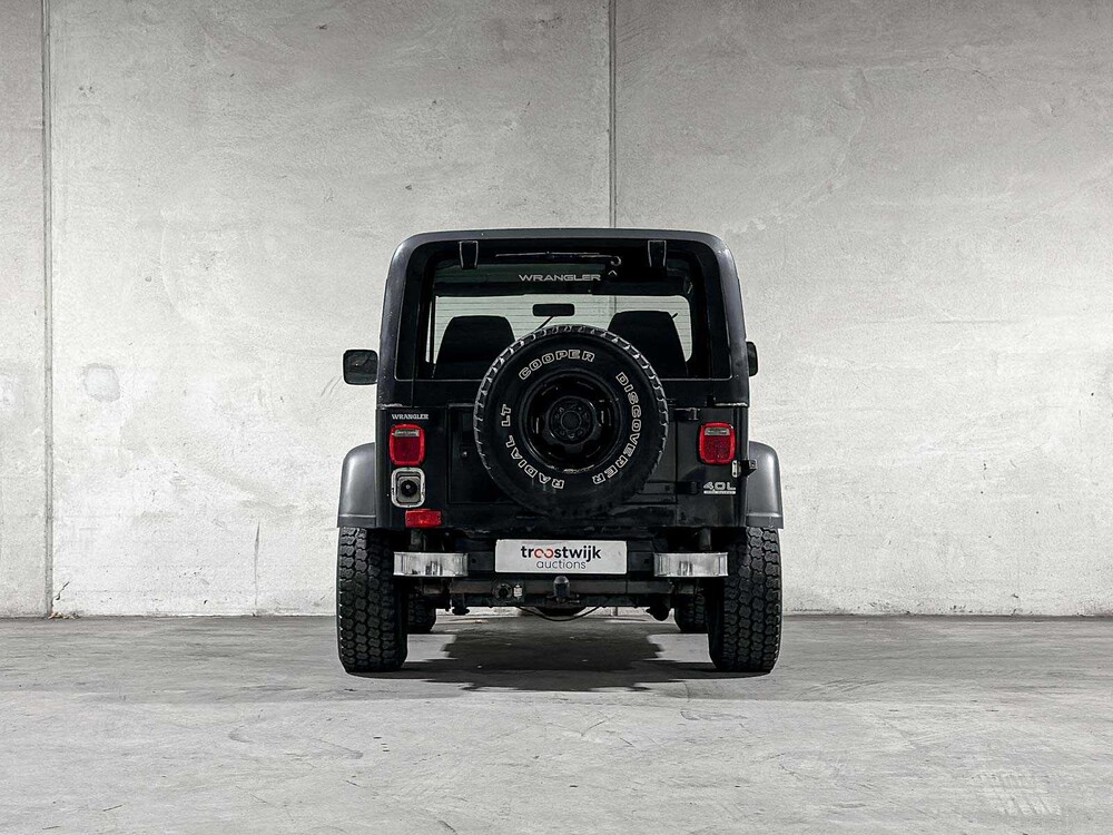 Jeep Wrangler 4.0i Hardtop 184pk 1993 (Origineel-NL), 55-GDG-3