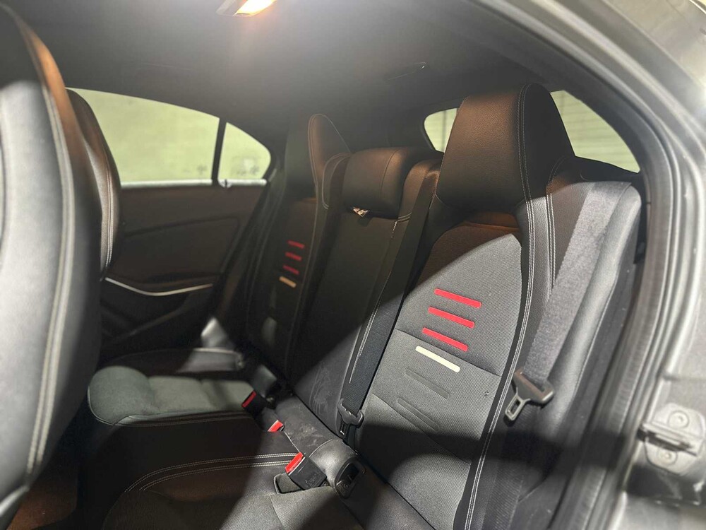 Mercedes-Benz A160 Sport Edition 102pk 2018 A-klasse, SN-562-R