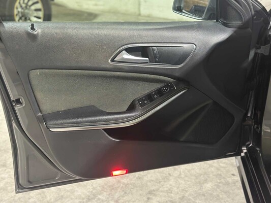 Mercedes-Benz A160 Sport Edition 102pk 2018 A-klasse, SN-562-R