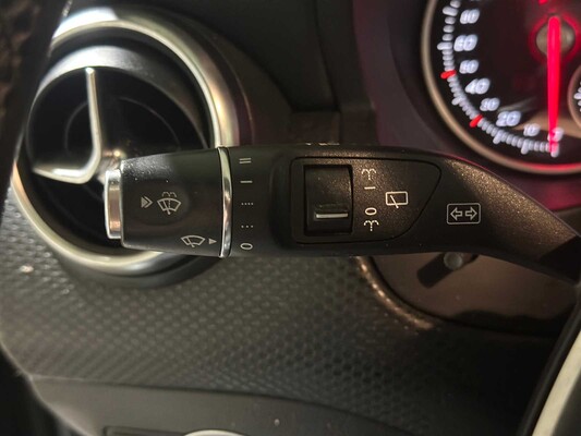 Mercedes-Benz A160 Sport Edition 102pk 2018 A-klasse, SN-562-R