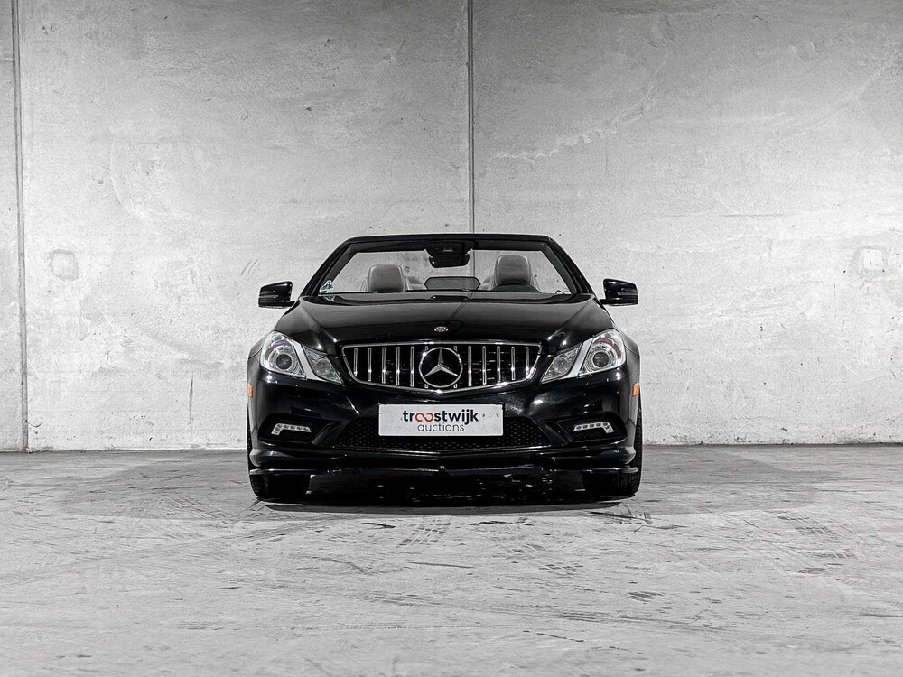 Mercedes-Benz E550 AMG Cabriolet Elegance 5.5 V8 387pk 2011 E-Klasse, NL-962-T