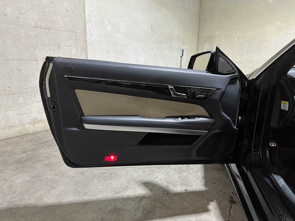 Mercedes-Benz E550 AMG Cabriolet Elegance 5.5 V8 387pk 2011 E-Klasse, NL-962-T