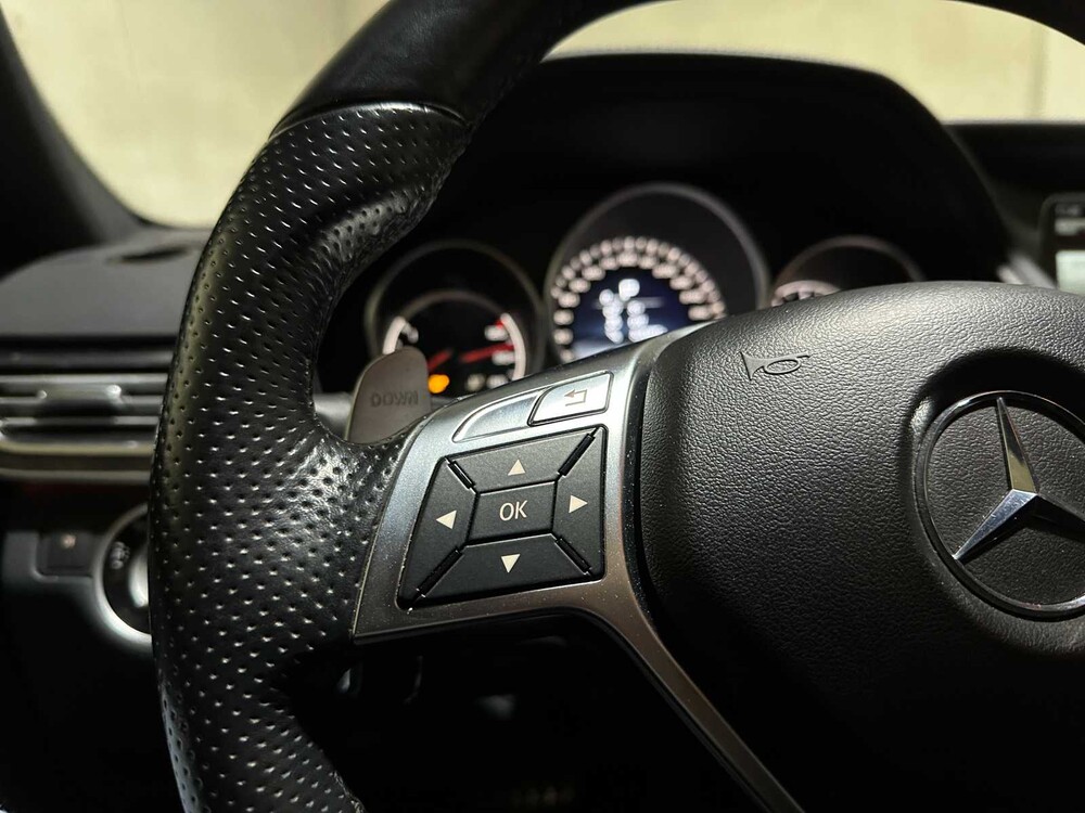 Mercedes-Benz E63 AMG 5.5 V8 557pk 2015 E-klasse, HZJ-36-D