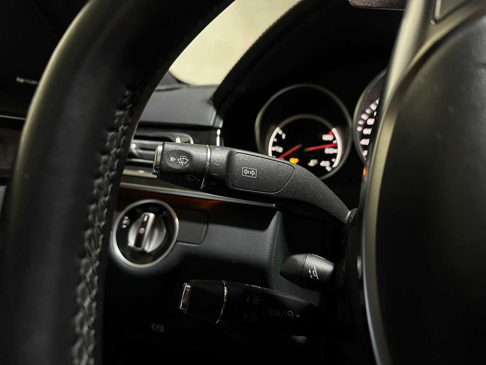 Mercedes-Benz E63 AMG 5.5 V8 557pk 2015 E-klasse, HZJ-36-D