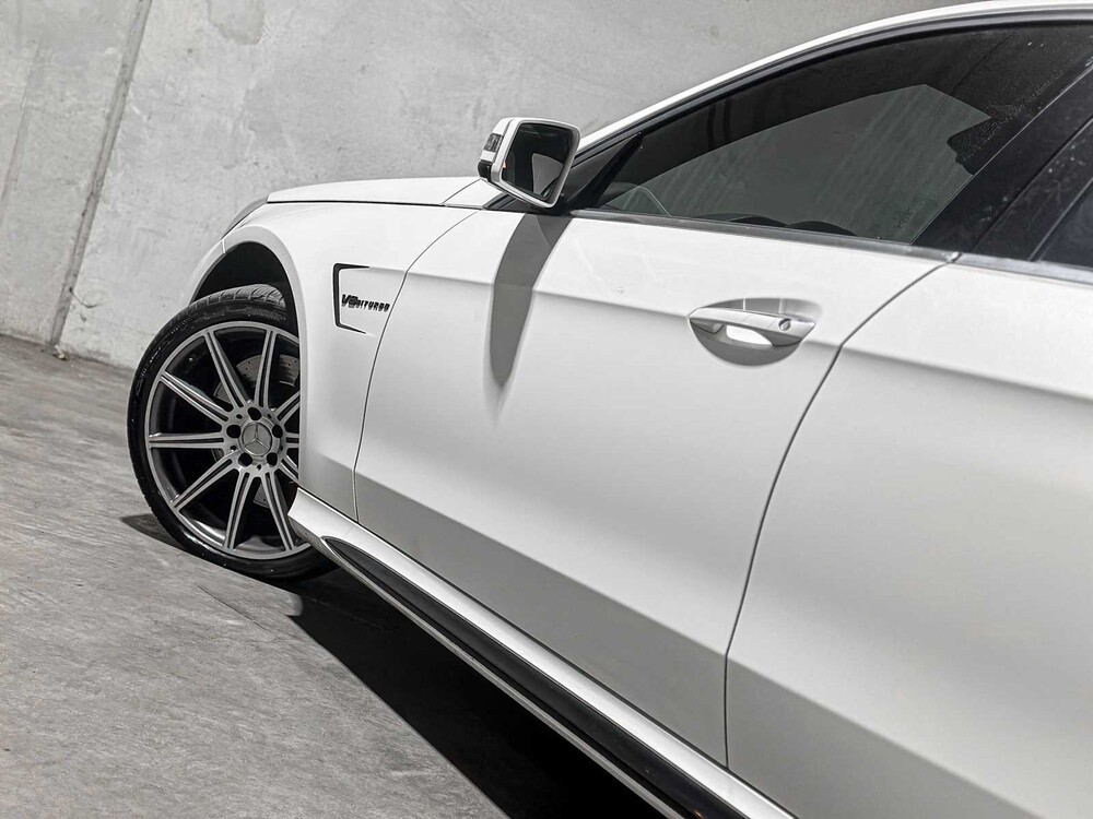 Mercedes-Benz E63 AMG 5.5 V8 557hp 2015 E-class, HZJ-36-D
