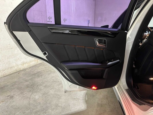 Mercedes-Benz E63 AMG 5.5 V8 557pk 2015 E-klasse, HZJ-36-D