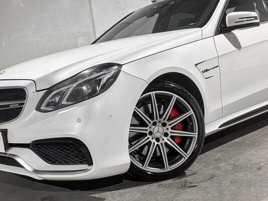 Mercedes-Benz E63 AMG 5.5 V8 557pk 2015 E-klasse, HZJ-36-D