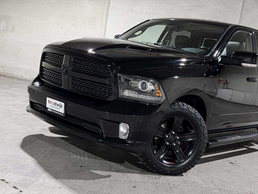 Dodge Ram 1500 5.7 V8 Quad Cab 6'4 401pk 2015 (Origineel-NL), VN-540-B Bedrijfswagen