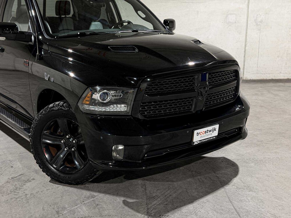 Dodge Ram 1500 5.7 V8 Quad Cab 6'4 401pk 2015 (Origineel-NL), VN-540-B Bedrijfswagen