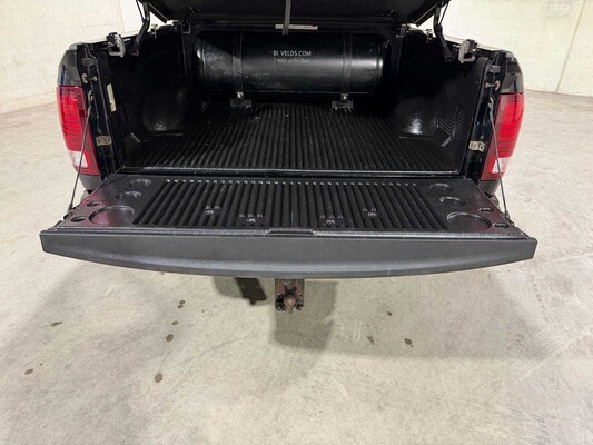 Dodge Ram 1500 5.7 V8 Quad Cab 6'4 401pk 2015 (Origineel-NL), VN-540-B Bedrijfswagen