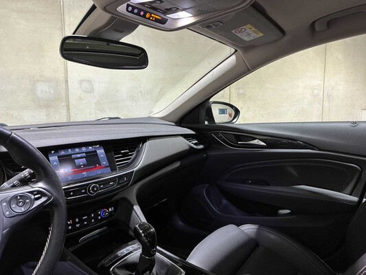 Opel Insignia Sports Tourer 1.6 CDTI EcoTec Innovation 136pk 2018, RR-215-N