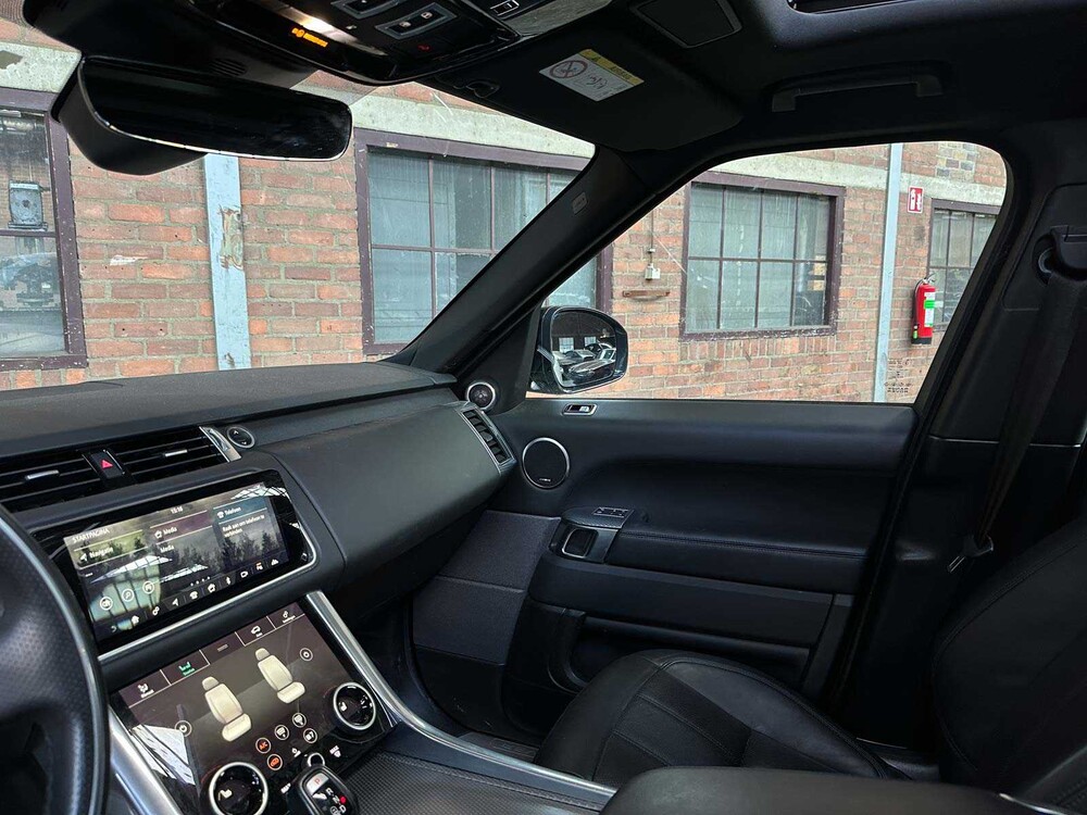 Land Rover Range Rover Sport P400e HSE Dynamic Stealth 404pk 2020 (Origineel-NL) Plug-In Hybrid, J-656-LL
