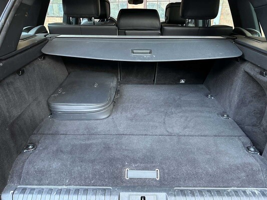 Land Rover Range Rover Sport P400e HSE Dynamic Stealth 404pk 2020 (Origineel-NL) Plug-In Hybrid, J-656-LL